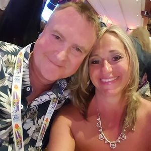 Meet your Posher, Laurie